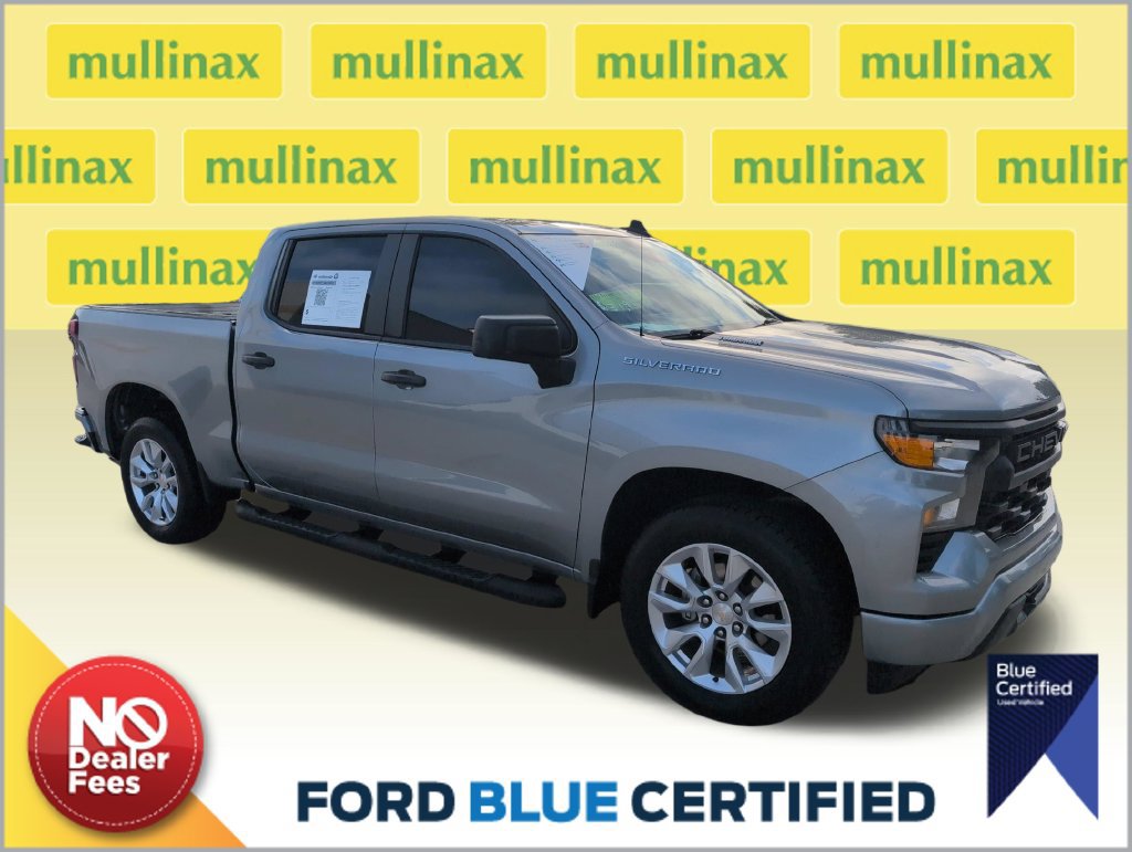 Used 2025 Chevrolet Silverado 1500 Custom