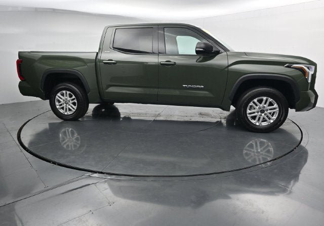 Used 2023 Toyota Tundra SR5 w/ SR5 Premium Package AWD/4WD image 12