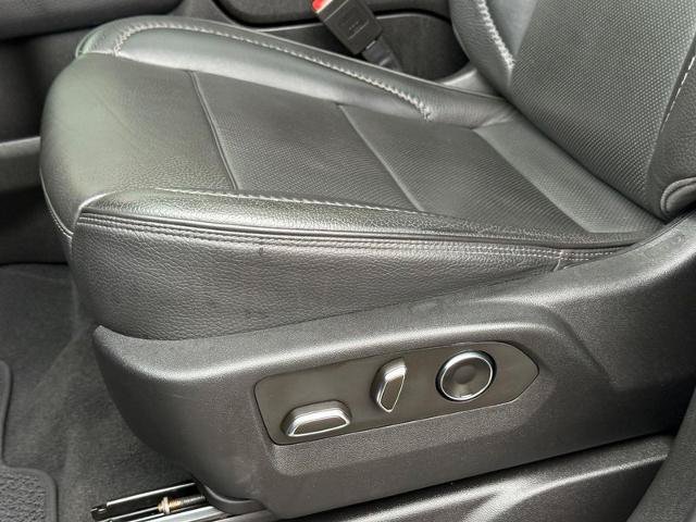 Used 2021 GMC Yukon Denali AWD/4WD image 25