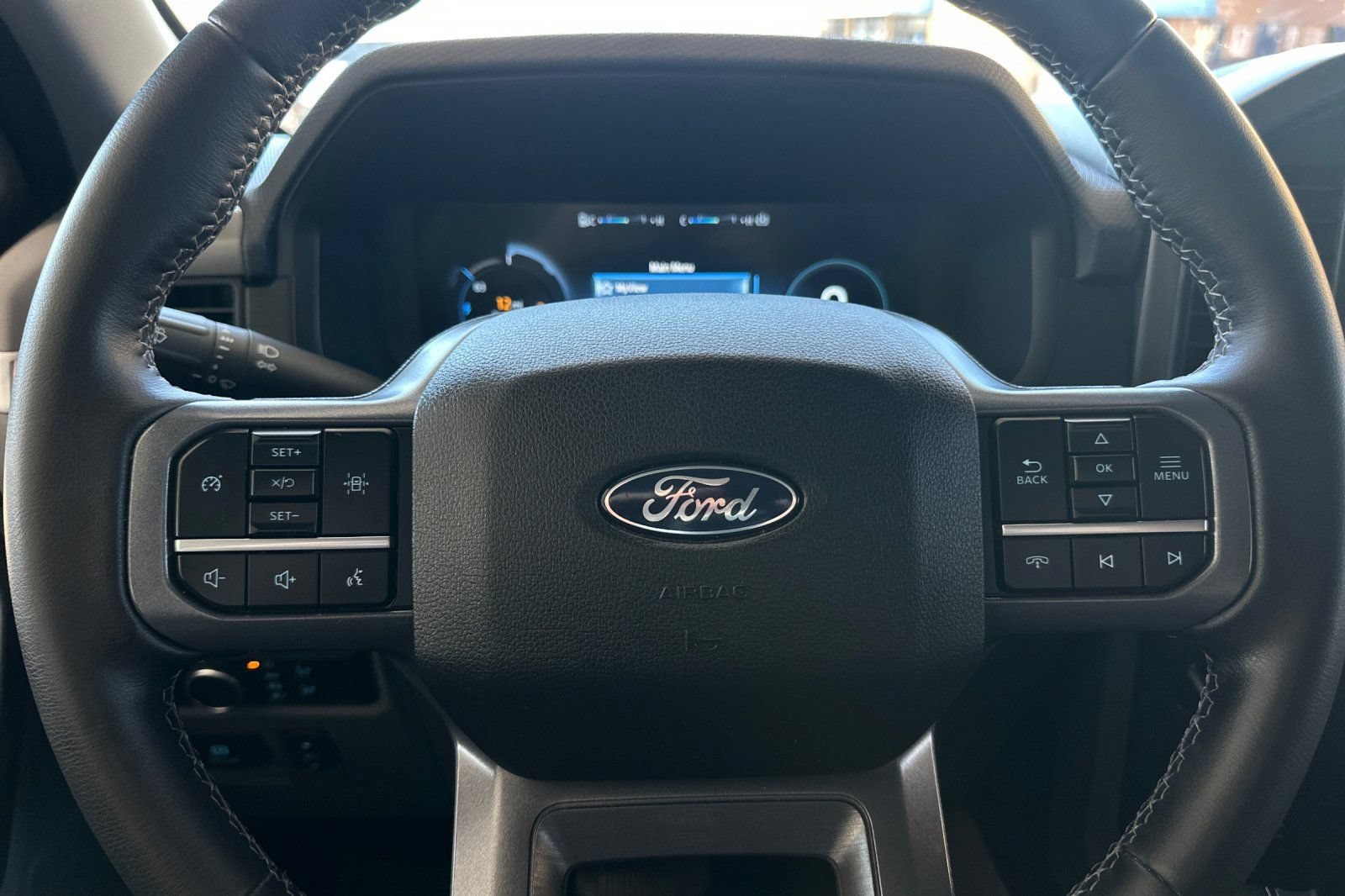 Certified 2025 Ford F150 Lightning XLT AWD/4WD image 22