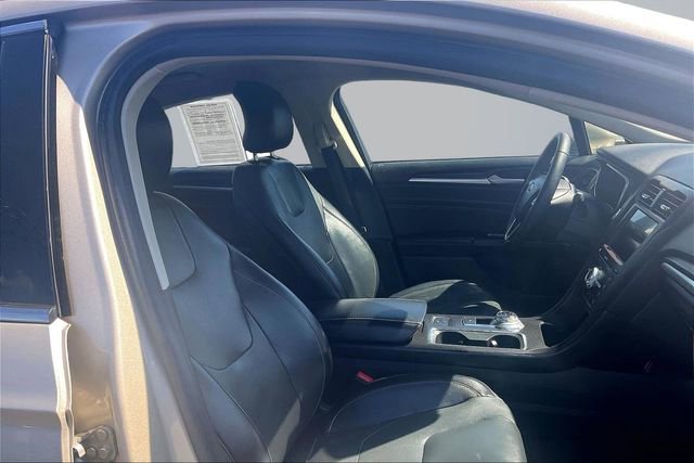 Certified 2019 Ford Fusion Energi Titanium FWD image 7