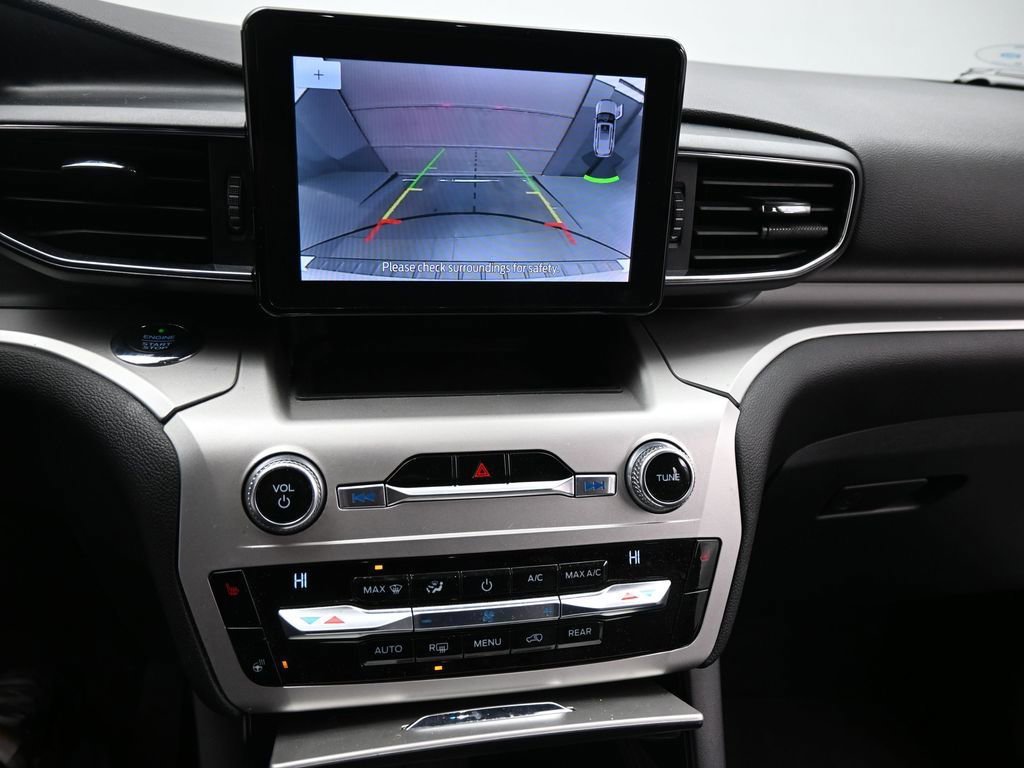 Certified 2021 Ford Explorer XLT image 42