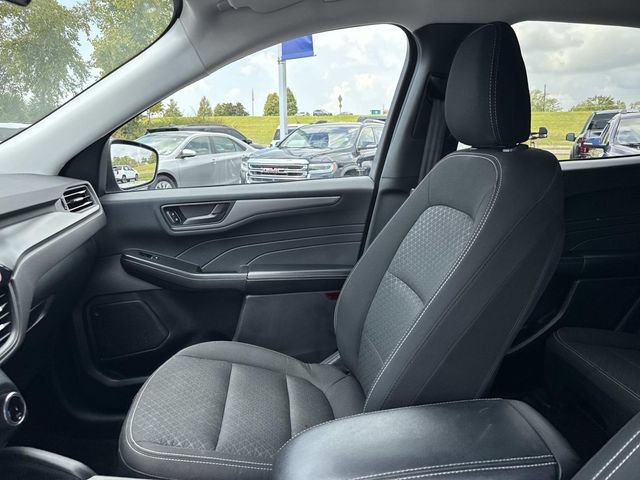 Certified 2025 Ford Escape Active AWD/4WD image 15