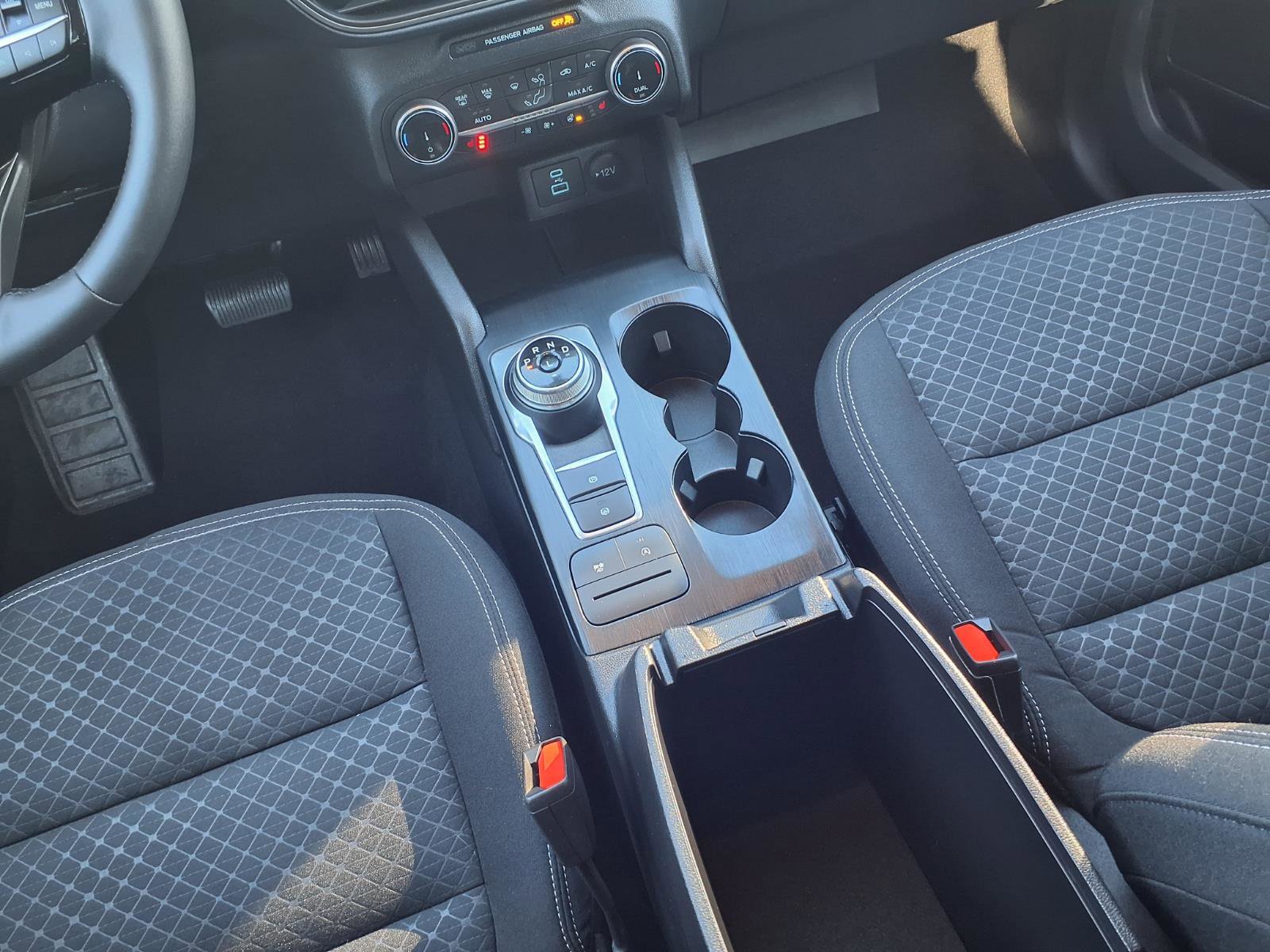 Certified 2023 Ford Escape Active AWD/4WD image 9