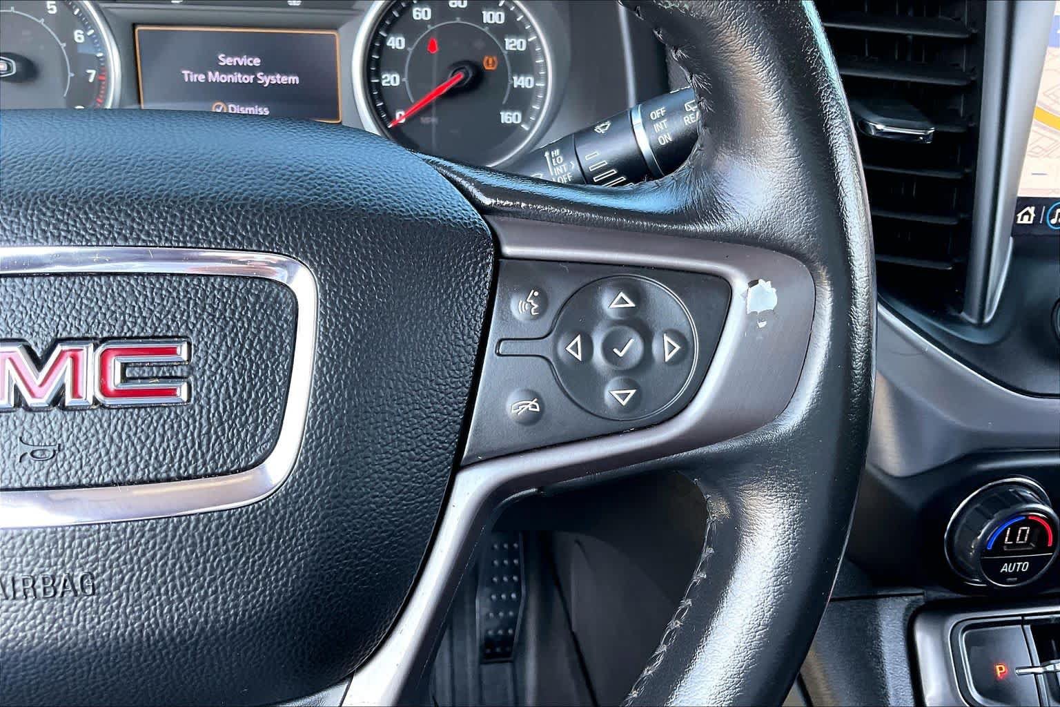 Used 2020 GMC Acadia AT4 w/ Trailering Package AWD/4WD image 21