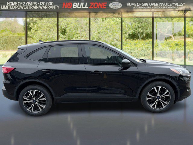 Certified 2022 Ford Escape SEL w/ SEL Stealth AWD Package image 6