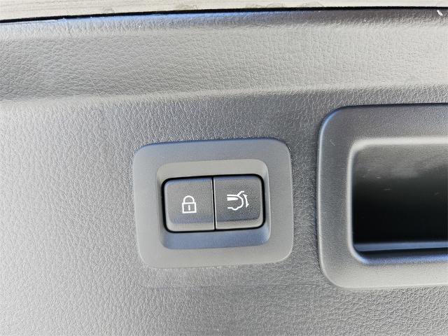 Used 2025 MAZDA CX-50 AWD 2.5 S w/ Preferred Package image 30