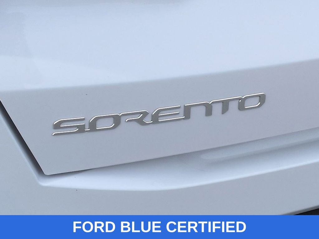 Used 2025 Kia Sorento S w/ Panoramic Sunroof Package FWD image 27