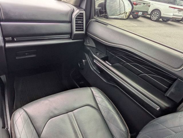 Certified 2019 Ford Expedition Platinum image 17