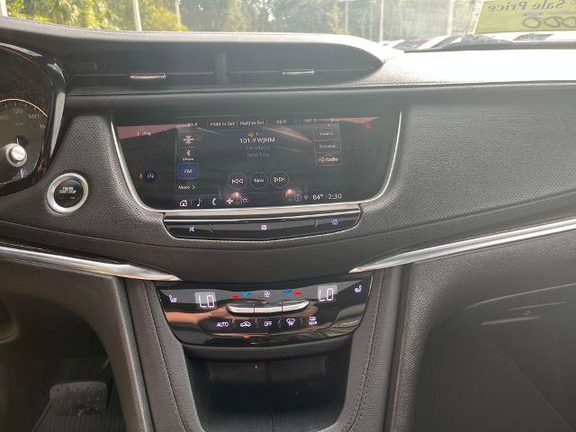 Used 2021 Cadillac XT5 Premium Luxury image 23
