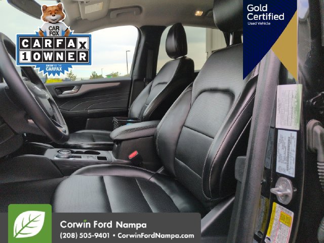 Certified 2025 Ford Escape Platinum AWD/4WD image 26