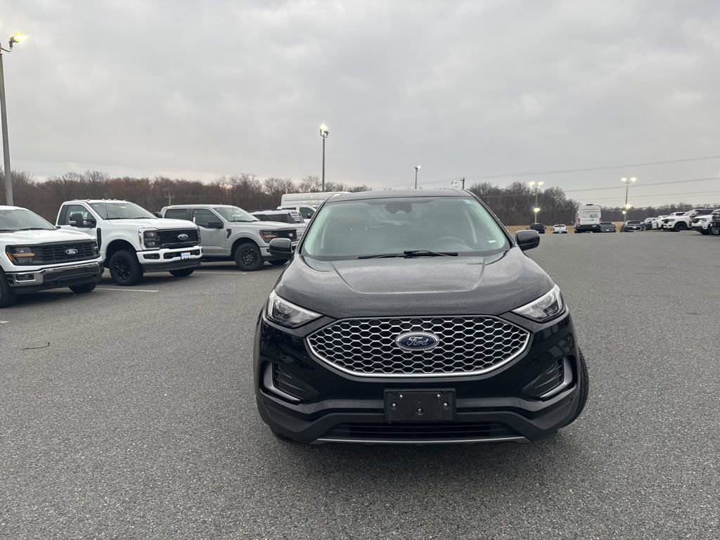 Certified 2024 Ford Edge SEL image 2