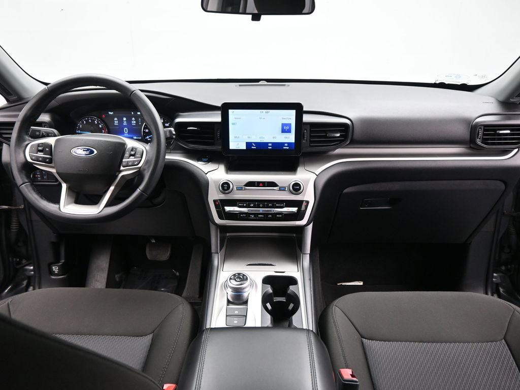 Certified 2022 Ford Explorer XLT image 23