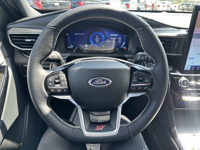 Certified 2024 Ford Explorer ST w/ Equipment Group 401A AWD/4WD image 36