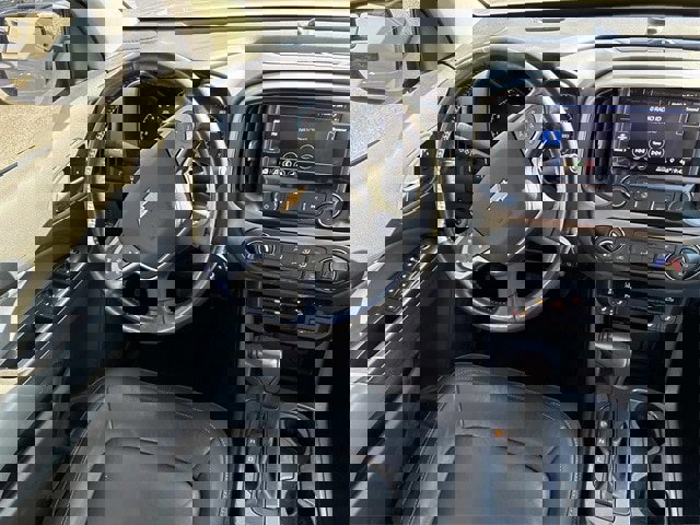 Used 2021 Chevrolet Colorado Z71 w/ Safety Package image 12