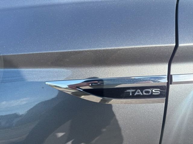 Used 2024 Volkswagen Taos SE AWD/4WD image 10