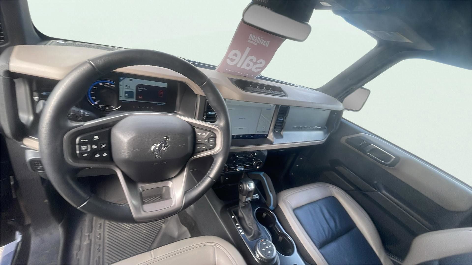 Certified 2024 Ford Bronco Wildtrak image 11