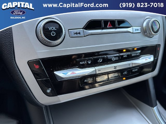 Certified 2024 Ford Explorer XLT w/ Equipment Group 202A RWD image 30