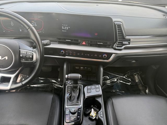Used 2023 Kia Sportage EX FWD image 4