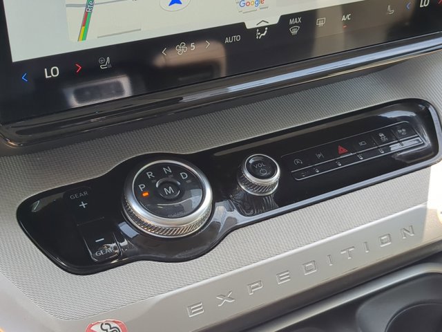Certified 2025 Ford Expedition Active RWD image 26