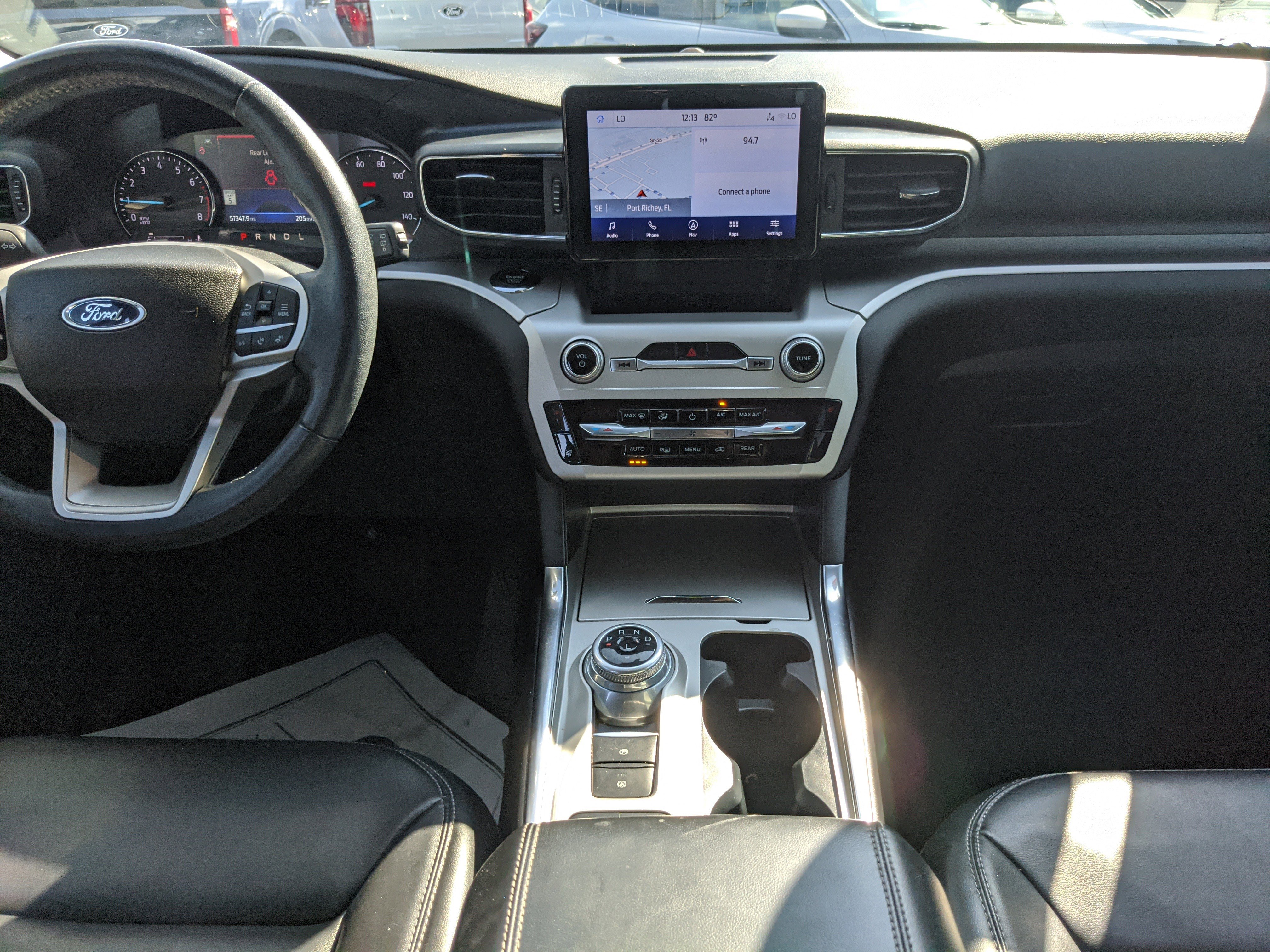 Certified 2022 Ford Explorer XLT w/ Equipment Group 202A image 16