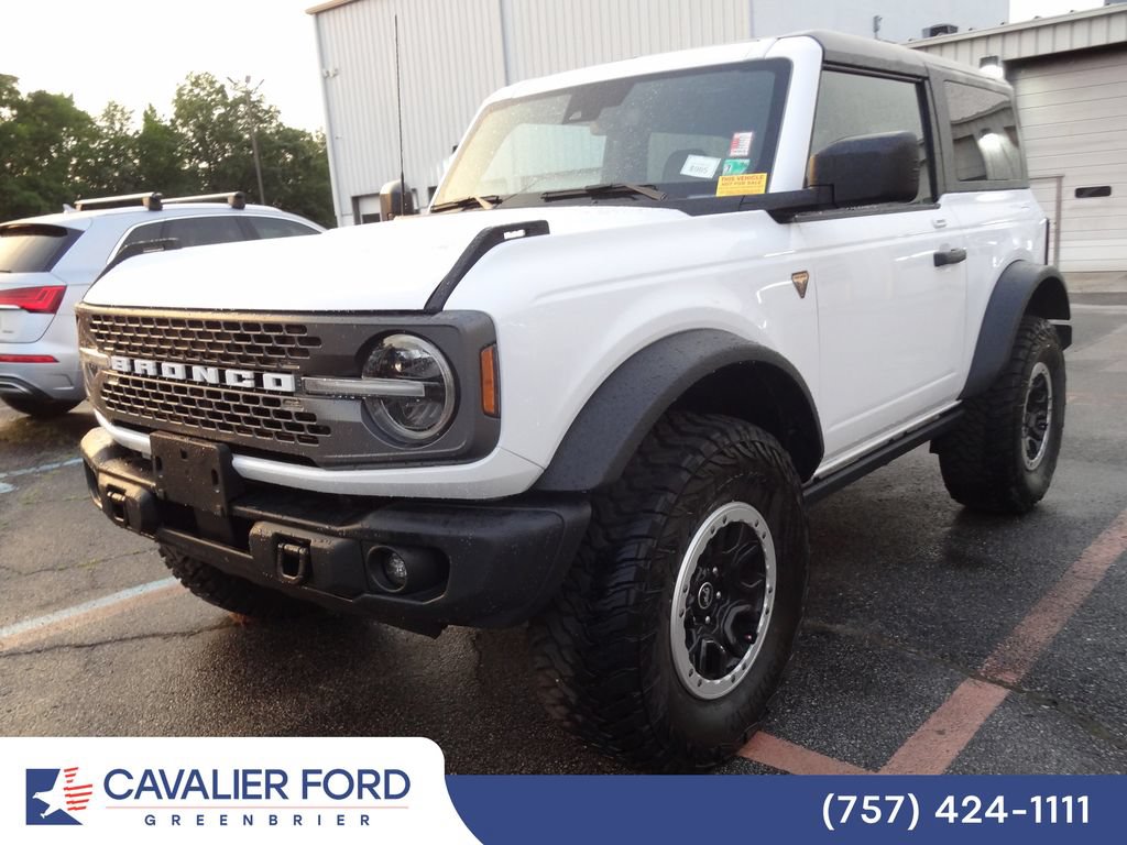 Certified 2023 Ford Bronco Badlands w/ Sasquatch Package AWD/4WD image 7