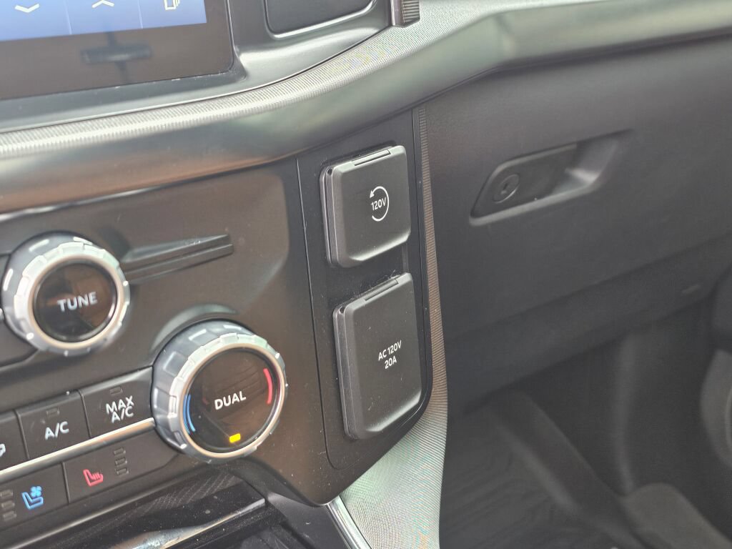Certified 2023 Ford F150 Platinum AWD/4WD image 32