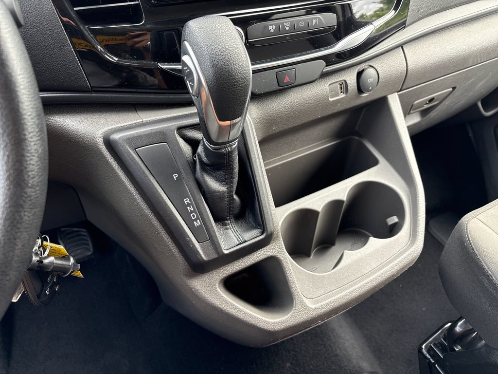 Certified 2024 Ford Transit 350 XLT RWD image 27