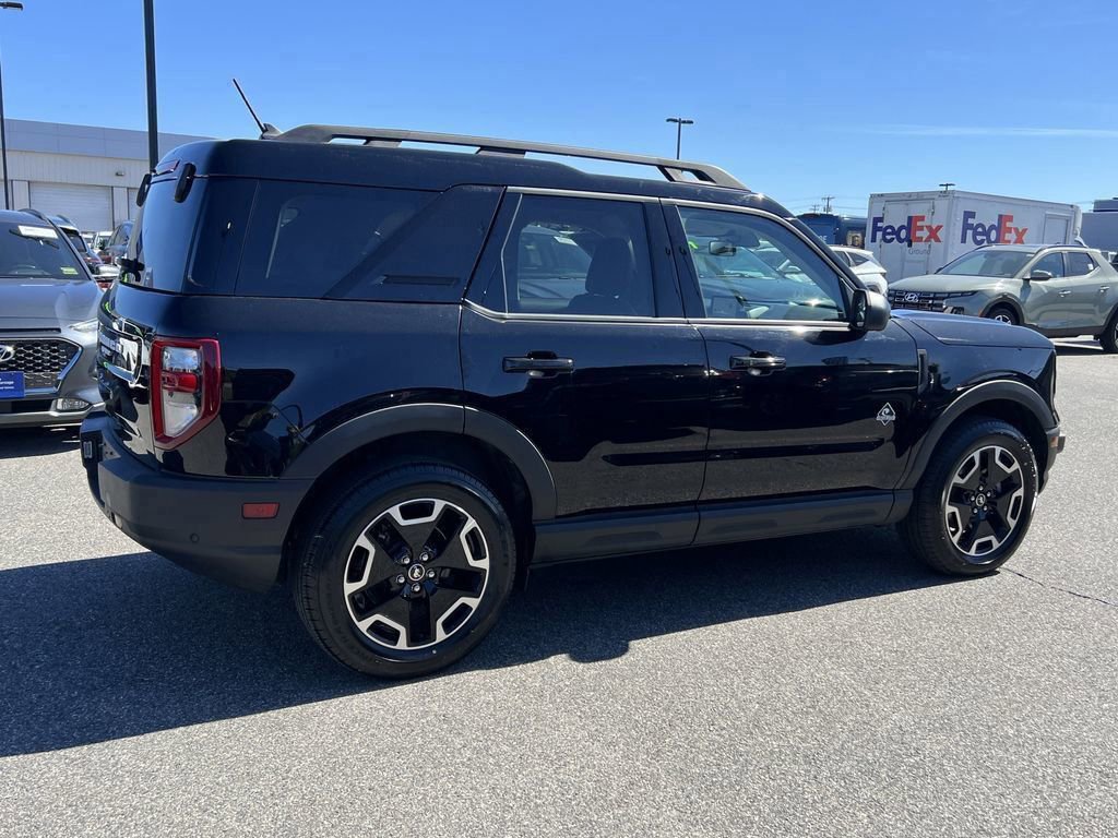 Certified 2023 Ford Bronco Sport Outer Banks w/ Tech Package image 7