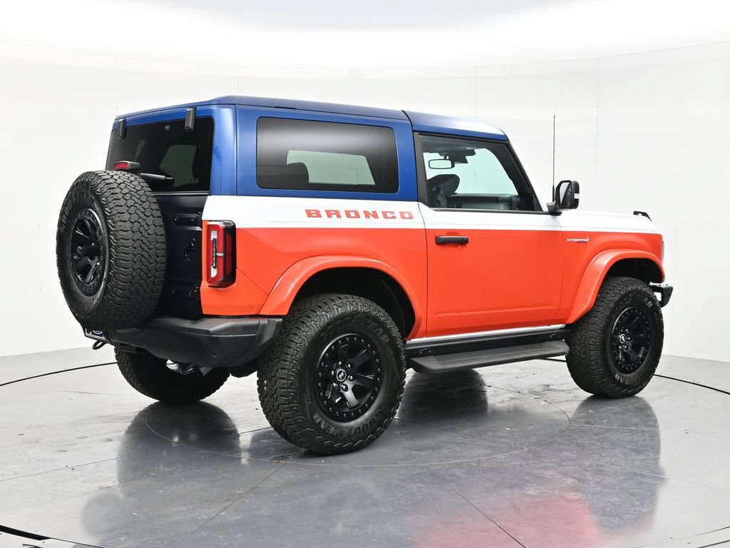 Certified 2025 Ford Bronco Stroppe Edition AWD/4WD image 5