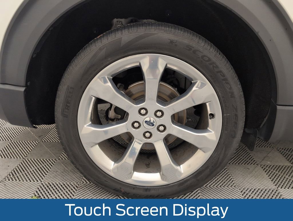 Certified 2020 Ford Explorer Platinum w/ Premium Technology Package AWD/4WD image 21