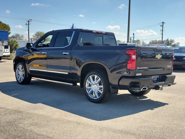 Used 2024 Chevrolet Silverado 1500 High Country image 2
