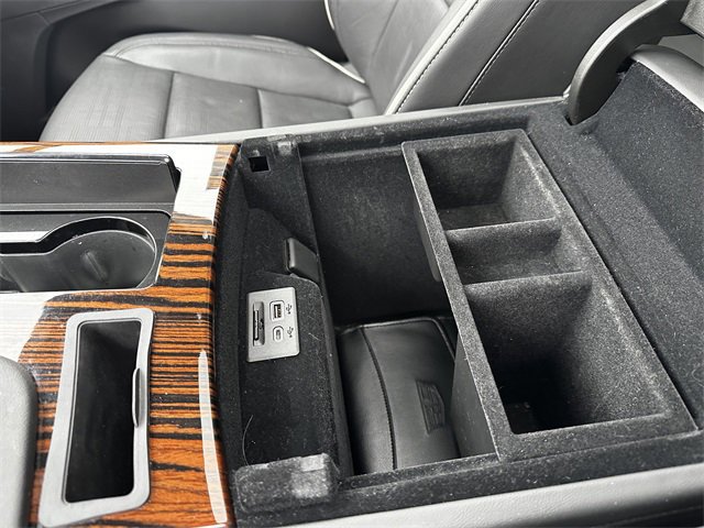 Used 2023 Cadillac Escalade Premium Luxury image 26