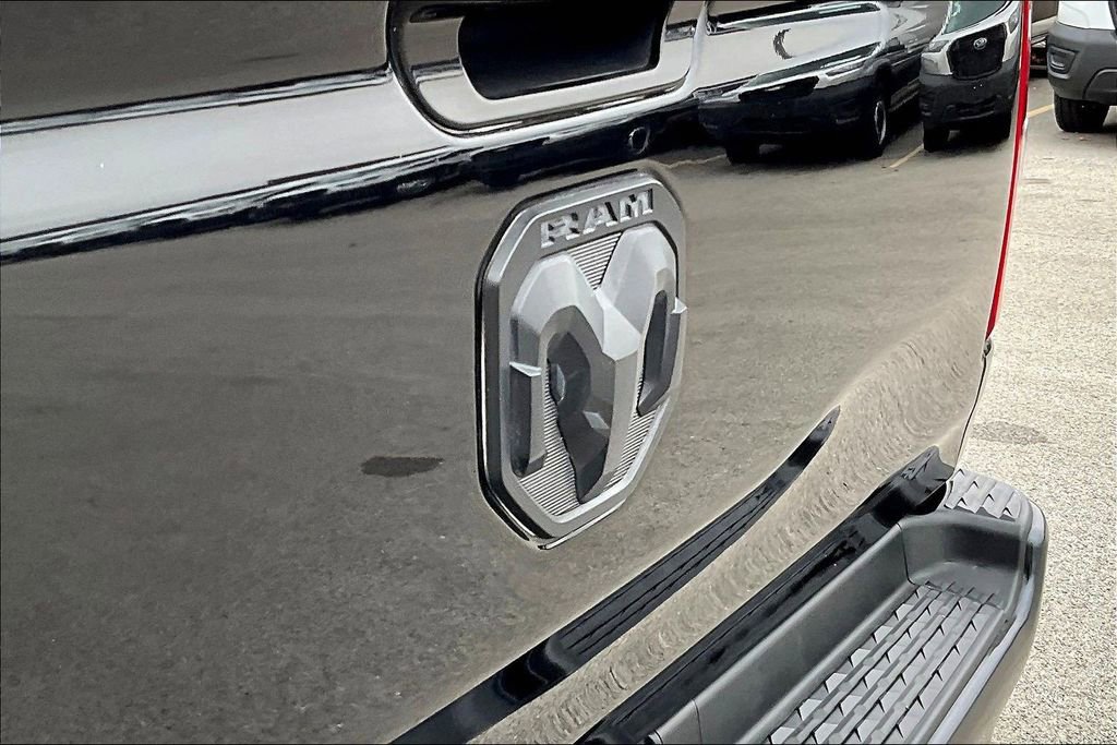 Used 2022 RAM 1500 Big Horn AWD/4WD image 29