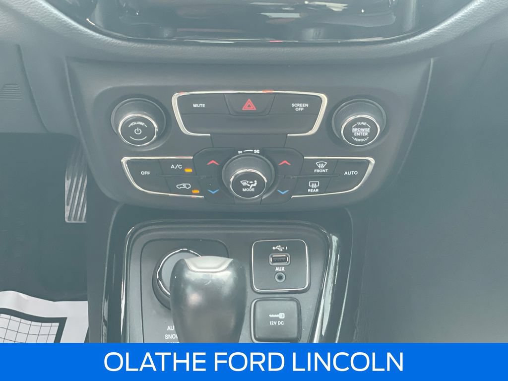 Used 2019 Jeep Compass Latitude AWD/4WD image 23