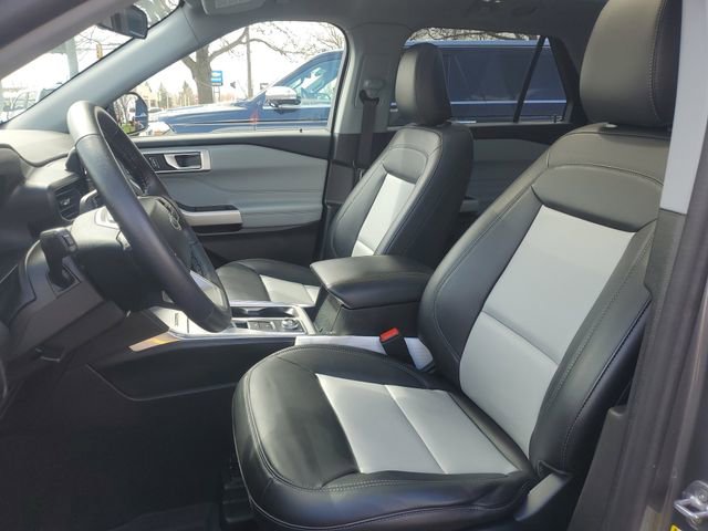 Certified 2023 Ford Explorer XLT w/ Equipment Group 202A image 12