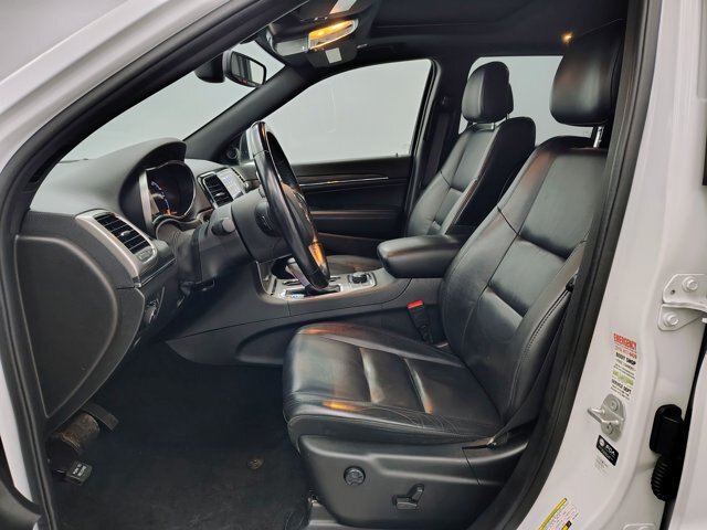 Used 2021 Jeep Grand Cherokee Limited AWD/4WD image 19