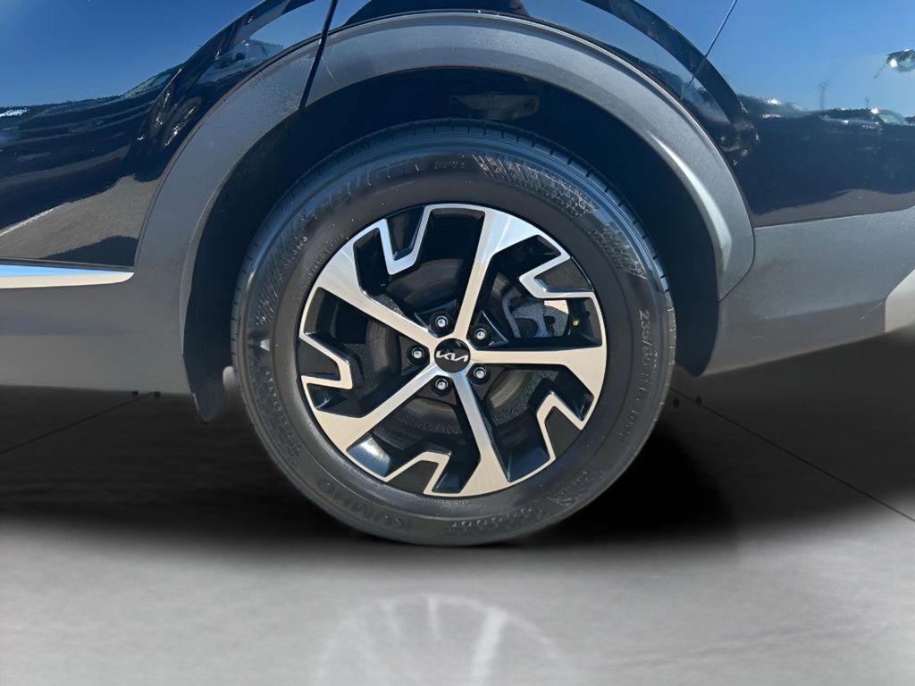 Used 2024 Kia Sportage EX FWD image 24