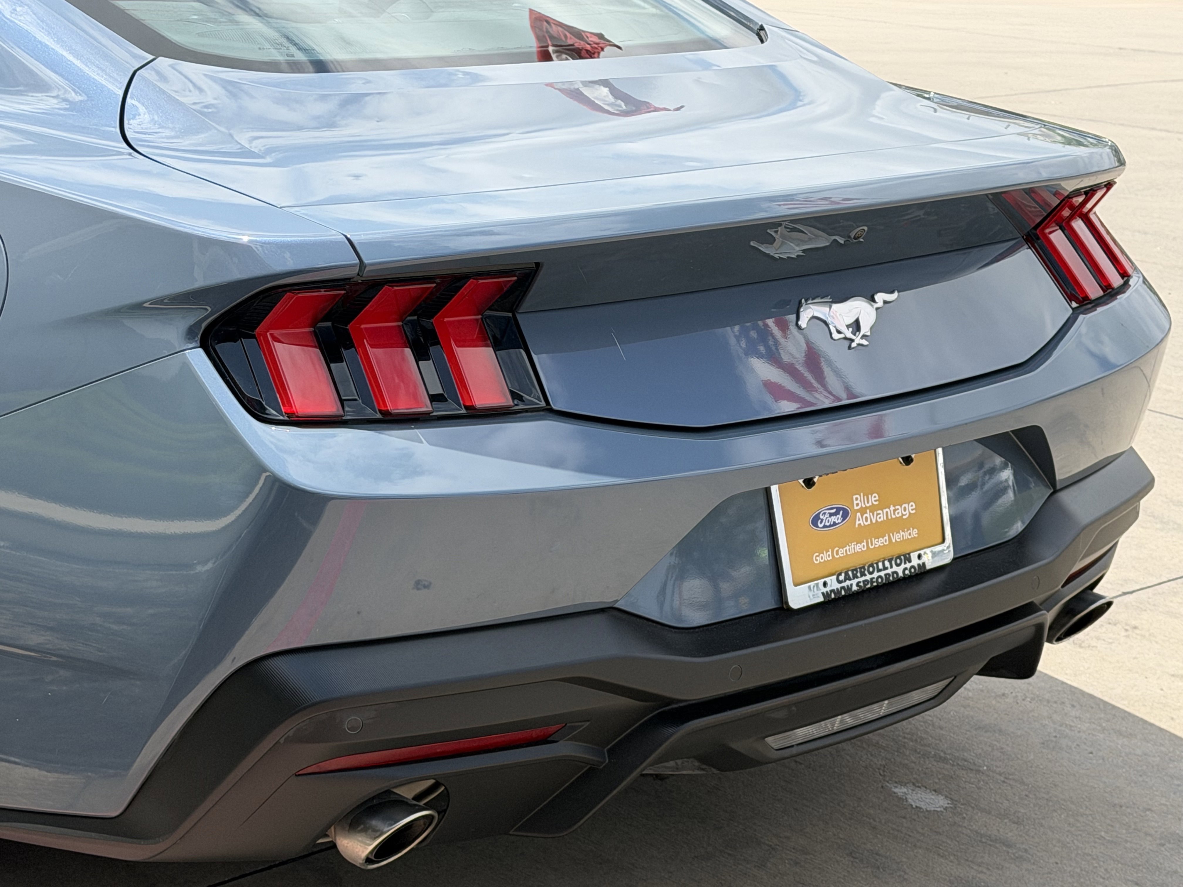 Certified 2024 Ford Mustang Coupe RWD image 7