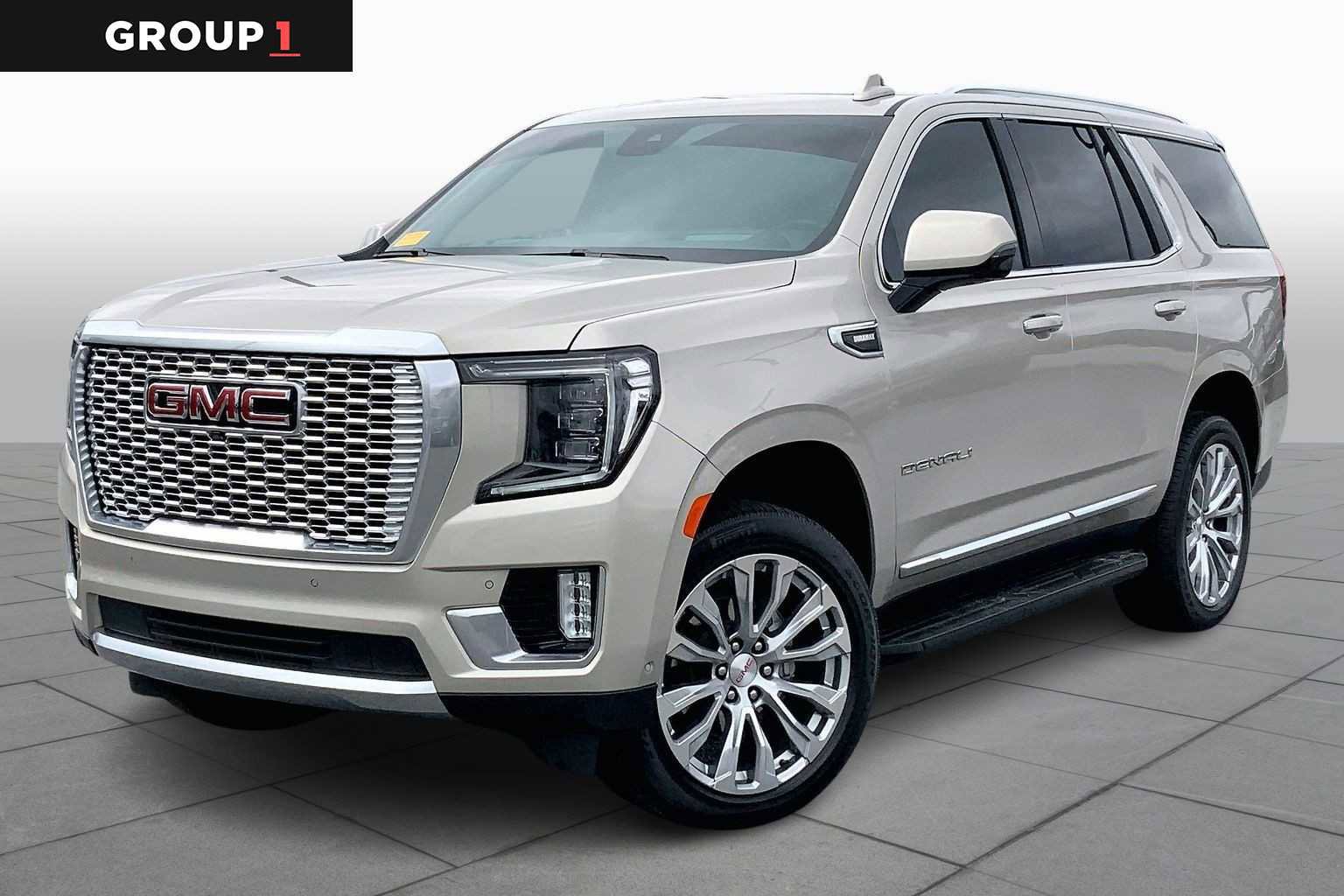Used 2024 GMC Yukon Denali w/ Advanced Technology Package image 5