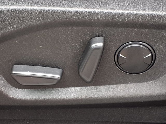 Certified 2023 Ford Edge SEL w/ Convenience Package image 7