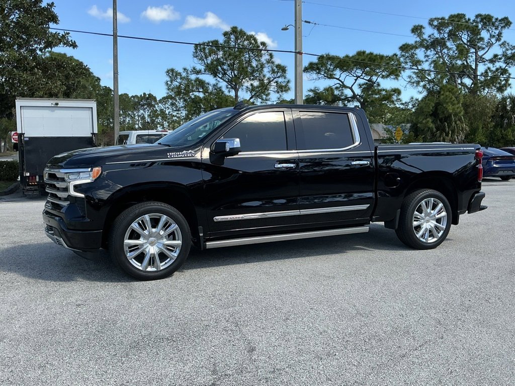 Used 2024 Chevrolet Silverado 1500 High Country image 2