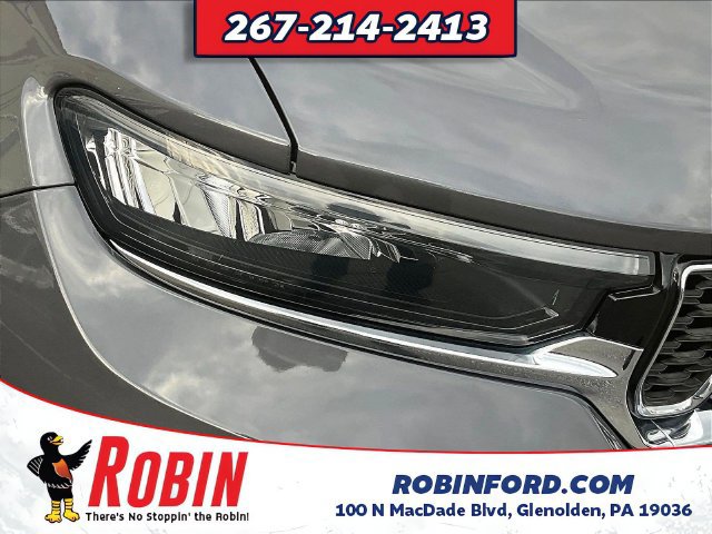 Used 2025 Jeep Grand Cherokee Limited AWD/4WD image 30