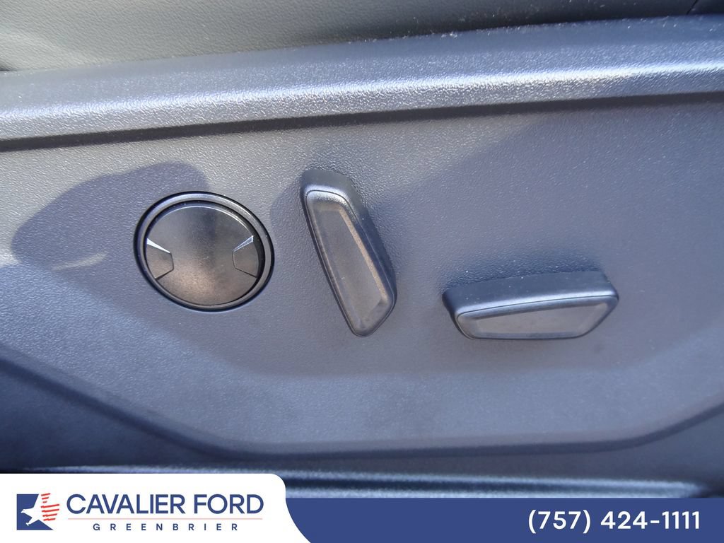 Certified 2026 Ford Expedition Active AWD/4WD image 18