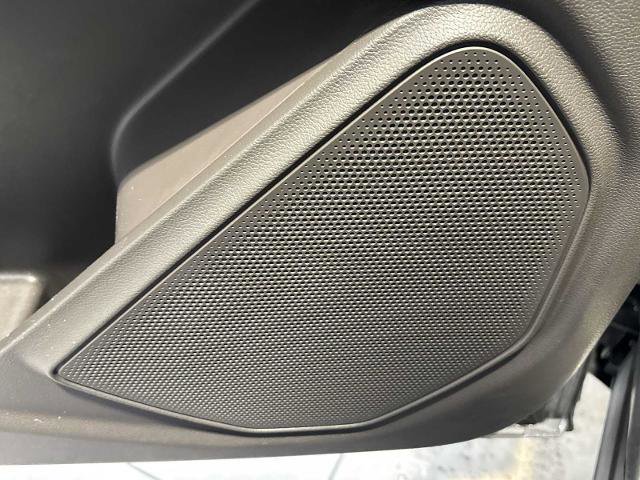 Certified 2022 Ford Explorer Platinum w/ Technology Package image 24