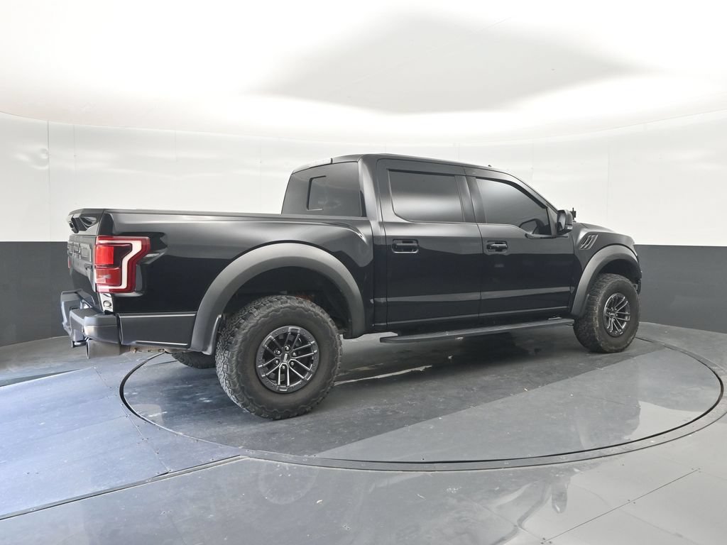 Certified 2019 Ford F150 Raptor w/ Equipment Group 802A Luxury AWD/4WD image 15
