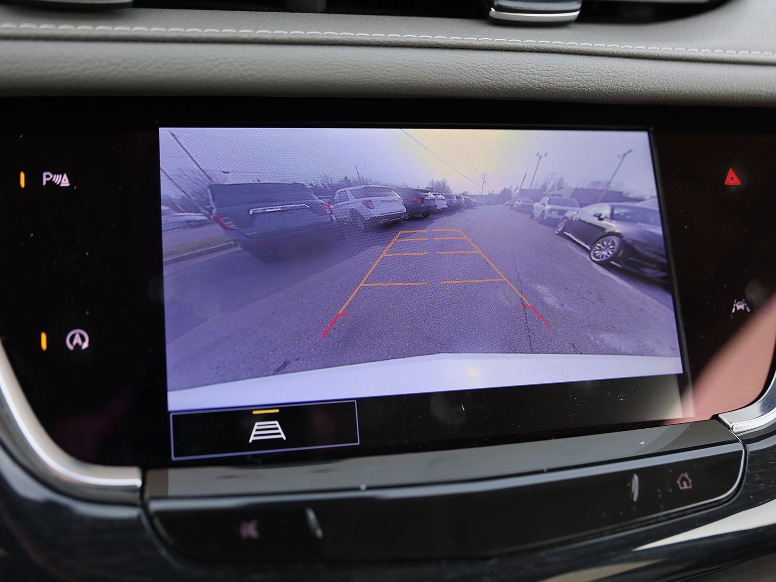 Used 2024 Cadillac XT6 Premium Luxury image 30