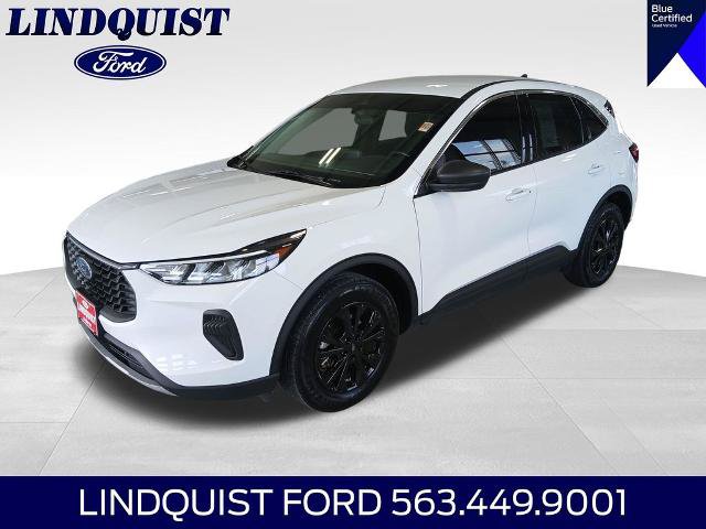 Certified 2023 Ford Escape Active AWD/4WD image 1