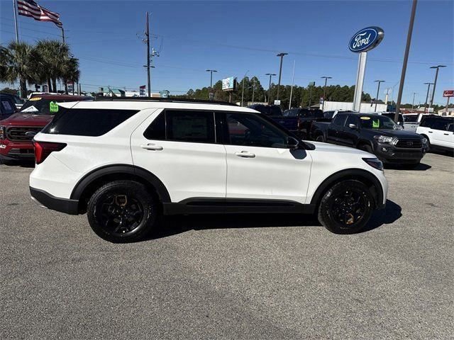 Certified 2026 Ford Explorer Tremor w/ Tremor Convenience Package image 14