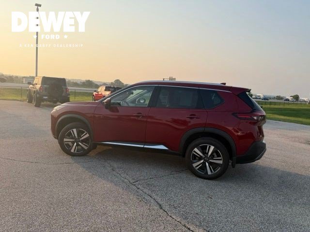 Used 2023 Nissan Rogue SL AWD/4WD image 9